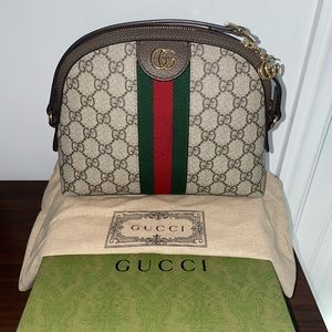 Gucci Ophidia GG Shoulder Bag